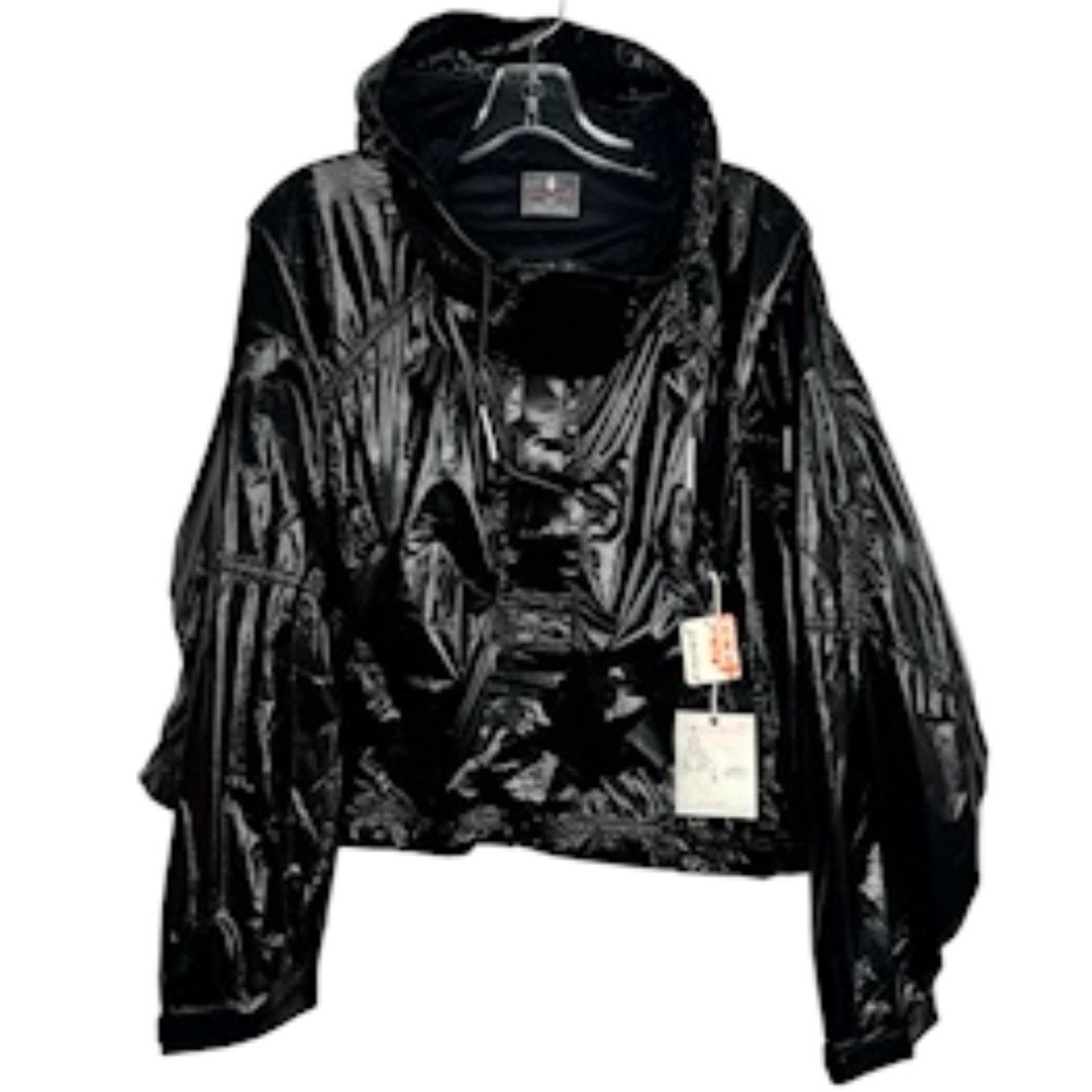 FREE PEOPLE FP Movement NEW Dew Drop Packable Rain Jacket NEW Size M Shiny Black